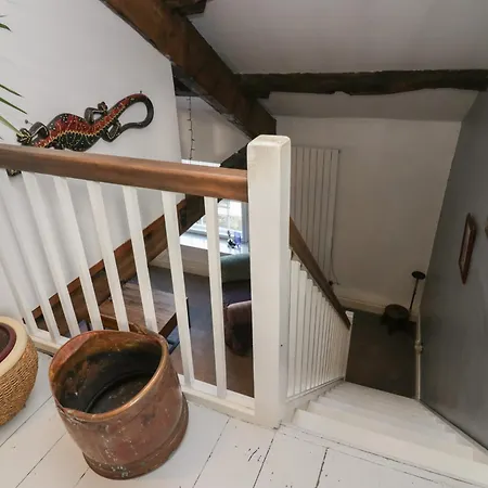 Flat 1